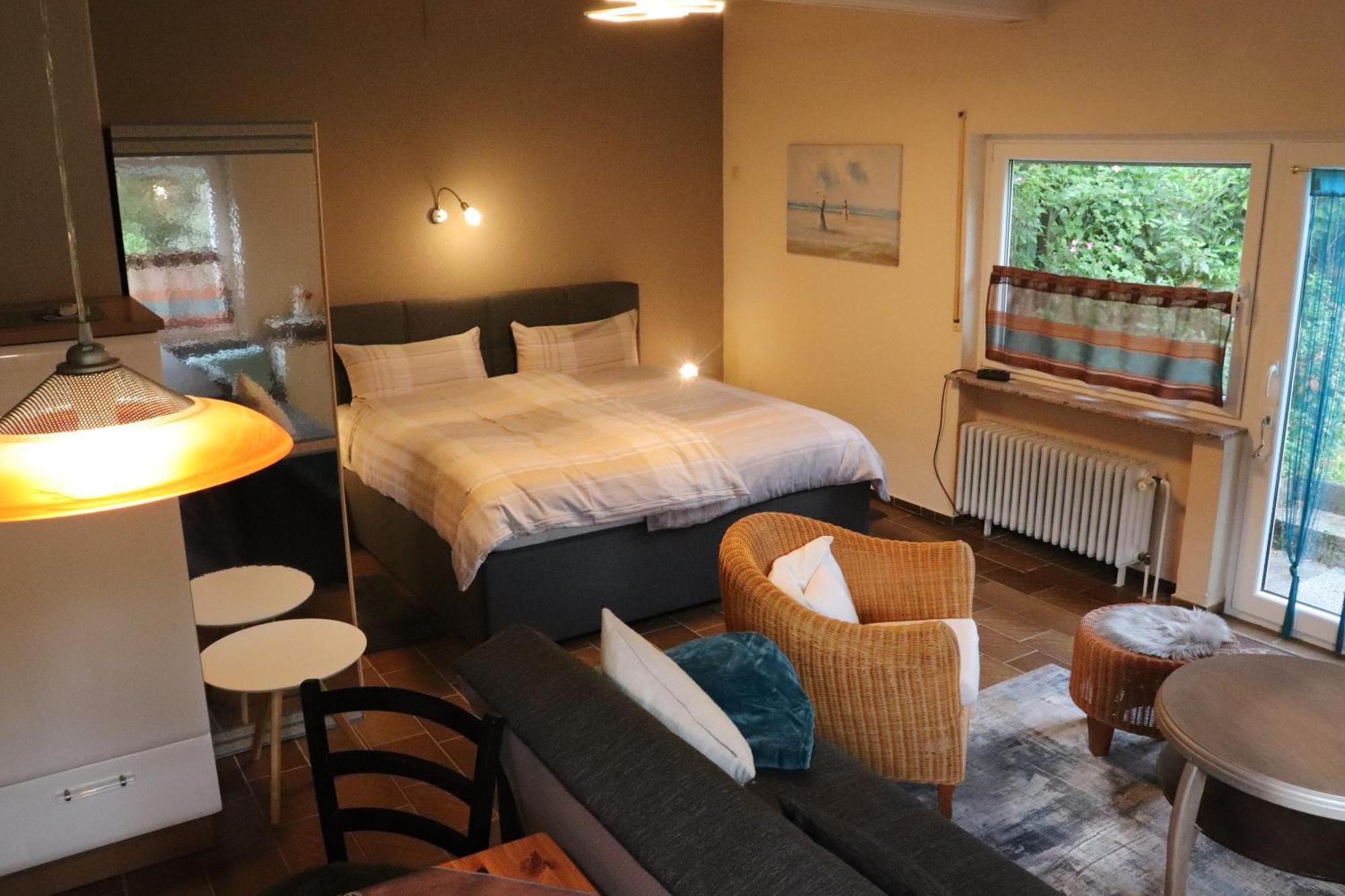 Ferienweingut & Gutsrestaurant Becker Apartment Burgen  Ngoại thất bức ảnh