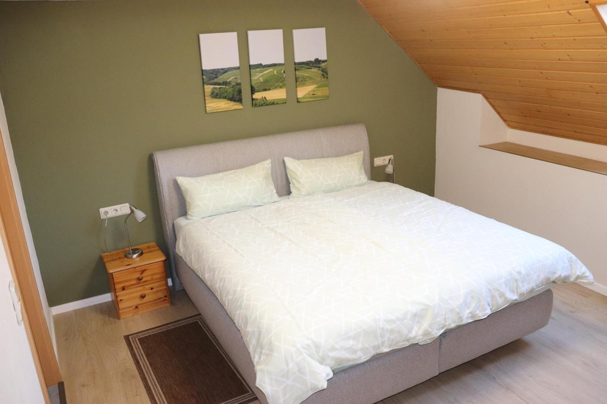 Ferienweingut & Gutsrestaurant Becker Apartment Burgen  Ngoại thất bức ảnh